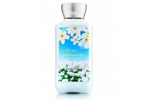 Dưỡng thể Bath & Body Works Cotton Blossom body lotion 236ml từ Mỹ