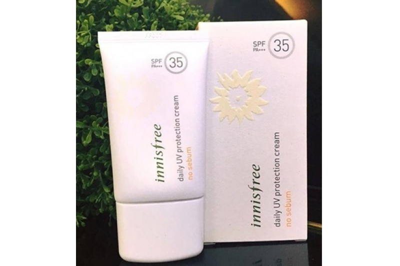 Kem chống nắng innisfree daily UV protection cream No Sebum spf35 pa+++ 50ml từ Hàn Quốc