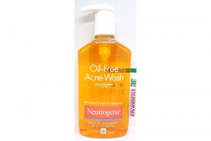 Sữa Rửa Mặt Neutrogena Oil Free Acne Wash 269ml từ Mỹ
