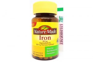 Viên uống bổ sung sắt Iron 65mg Equivalent to 325mg Ferrous Sulfate chai 180 viên hãng Nature Made của Mỹ