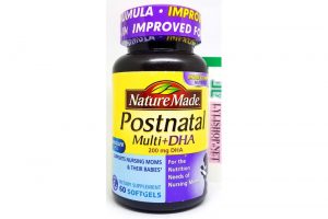 Vitamin tổng hợp phụ nữ cho con Bú Postnatal Multi DHA chai 60 viên hãng Nature Made từ Mỹ