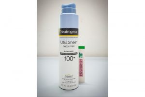 Xịt Chống Nắng Neutrogena Ultra Sheer Body Mist Sunscreen SPF 100+ chai 141g từ Mỹ